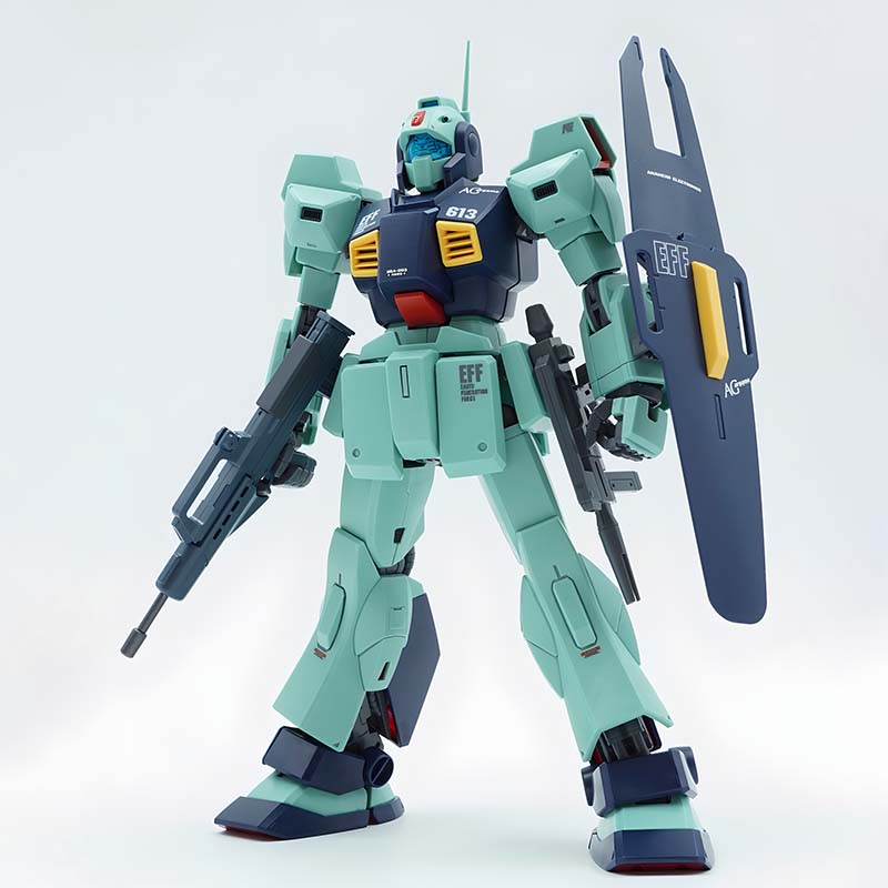 Bandai Gundam Model Kit MG 1/1 - Model Kit Unicorn review and price