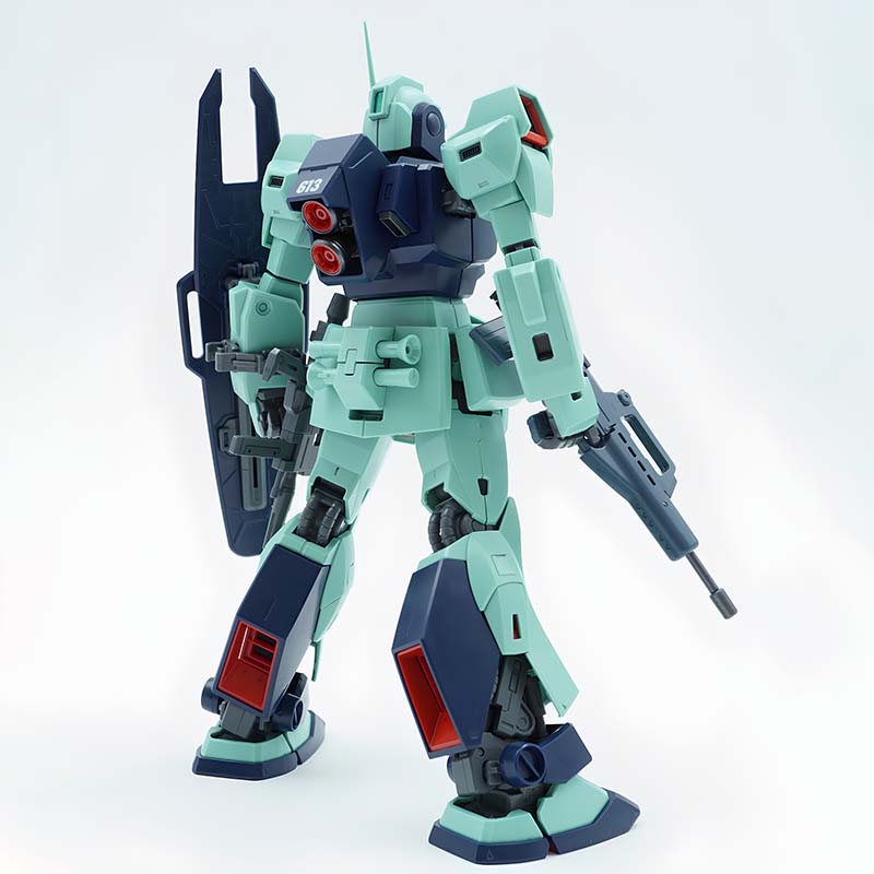 Bandai Gundam Model Kit MG 1/1 - Model Kit Unicorn review and price