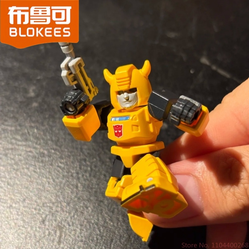 Blokees Transformers Defender  - Model Kit Optimus review and price