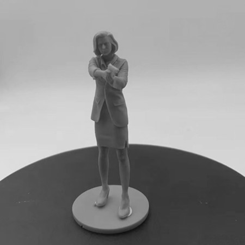 Gillian Anderson Cully 75mm Re - Model Kit Warhammer review and price